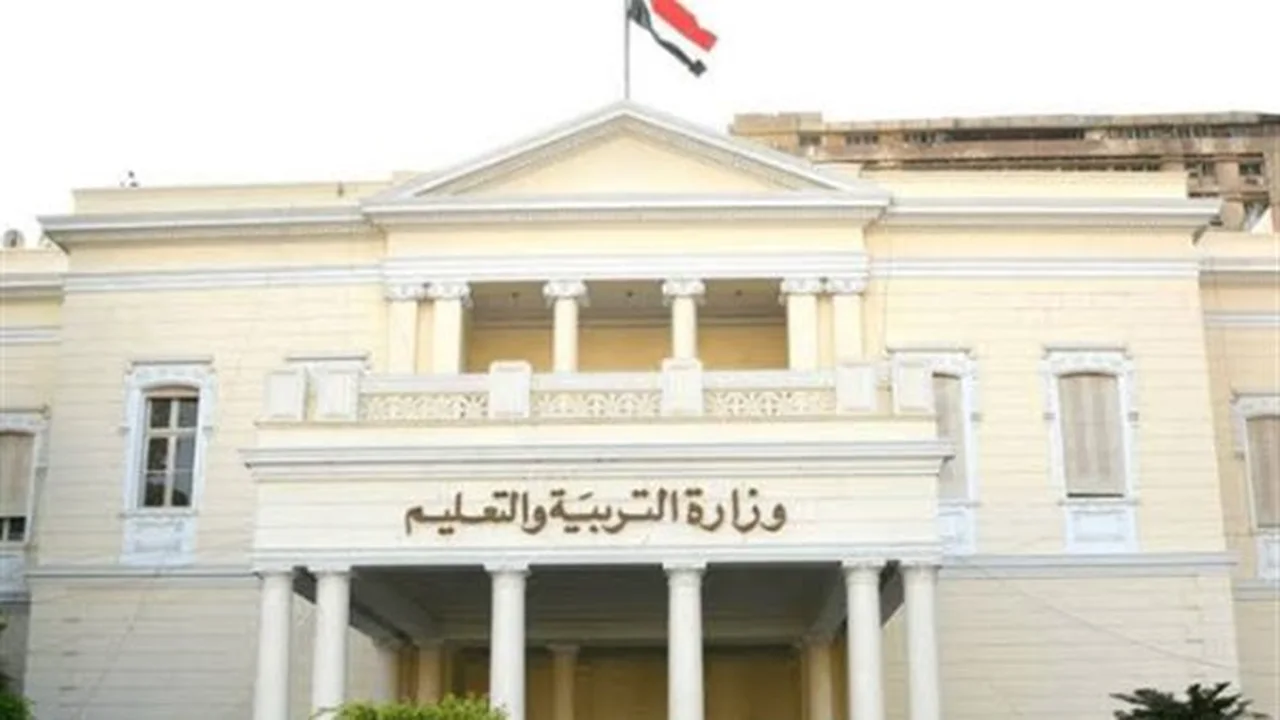تيسير الخدمات التعليمية.. جهود وزارة التعليم لمساعدة الطلاب وأولياء الأمور
